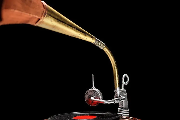 Babymoon Antique Vintage Brass Musical Miniature Brass Gramophone | Baby Photography Props