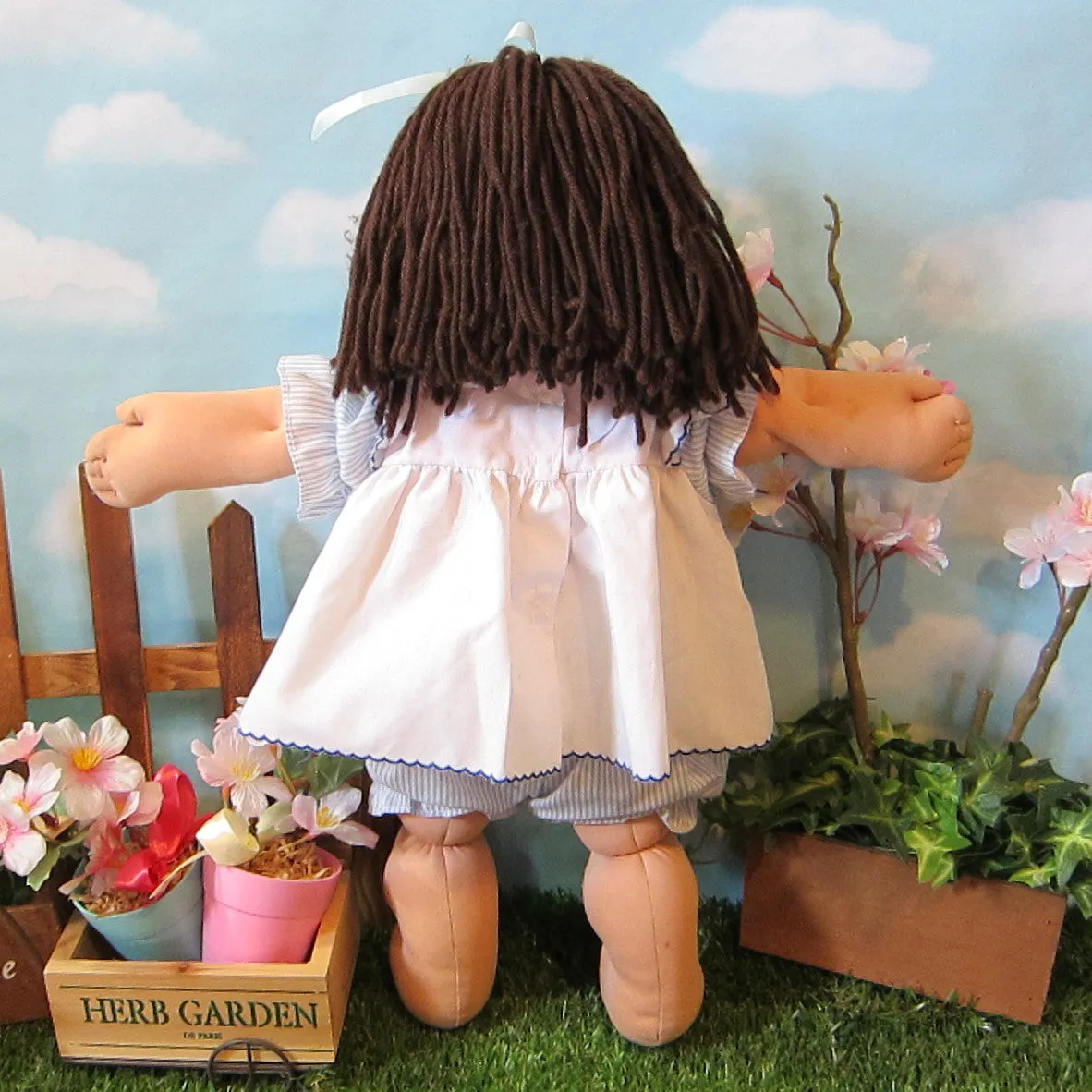 Cabbage Patch Kids Doll - Girl, Brown Eyes, Brown Hair