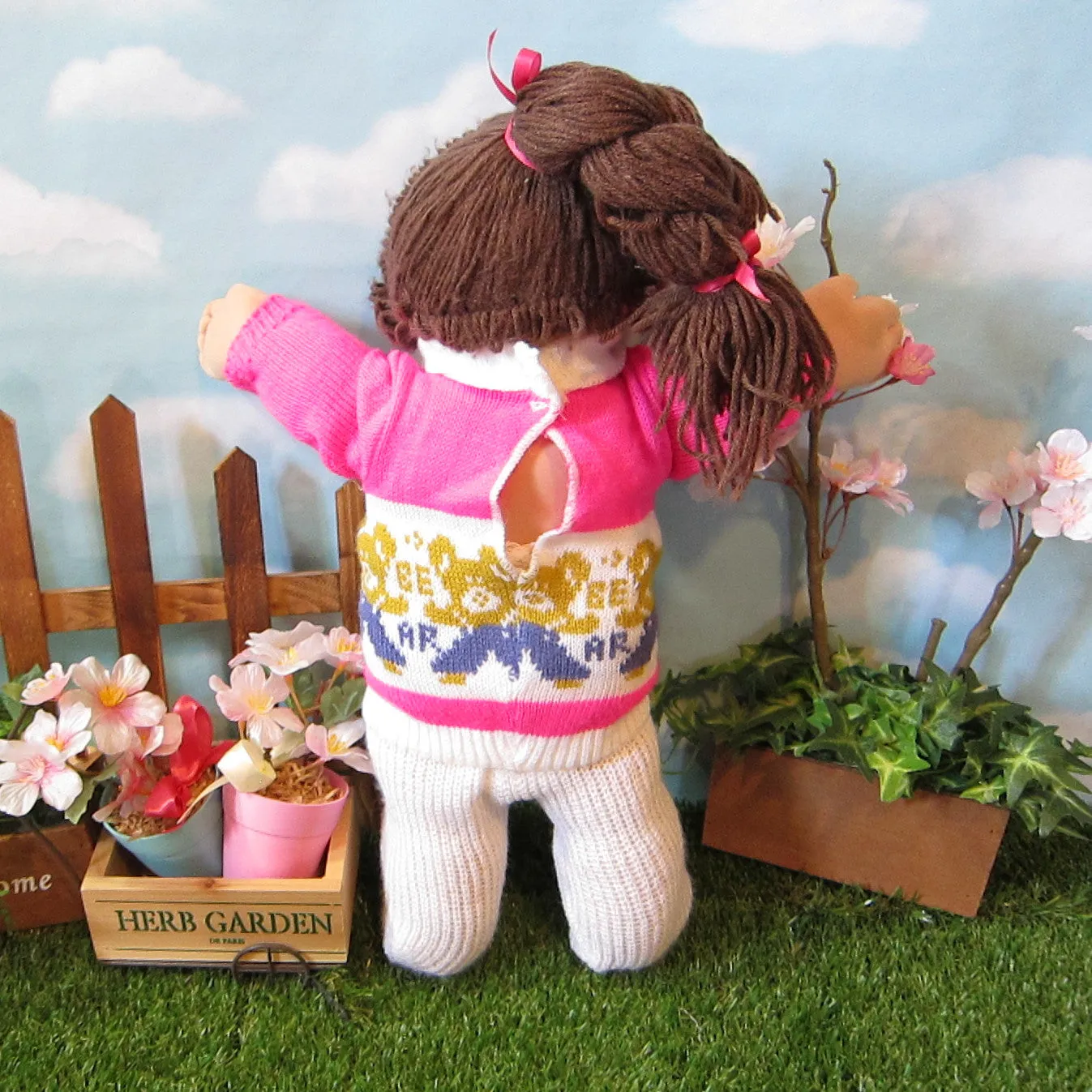 Cabbage Patch Kids Doll - Girl, Dark Brown Hair, Brown Eyes, Dimples