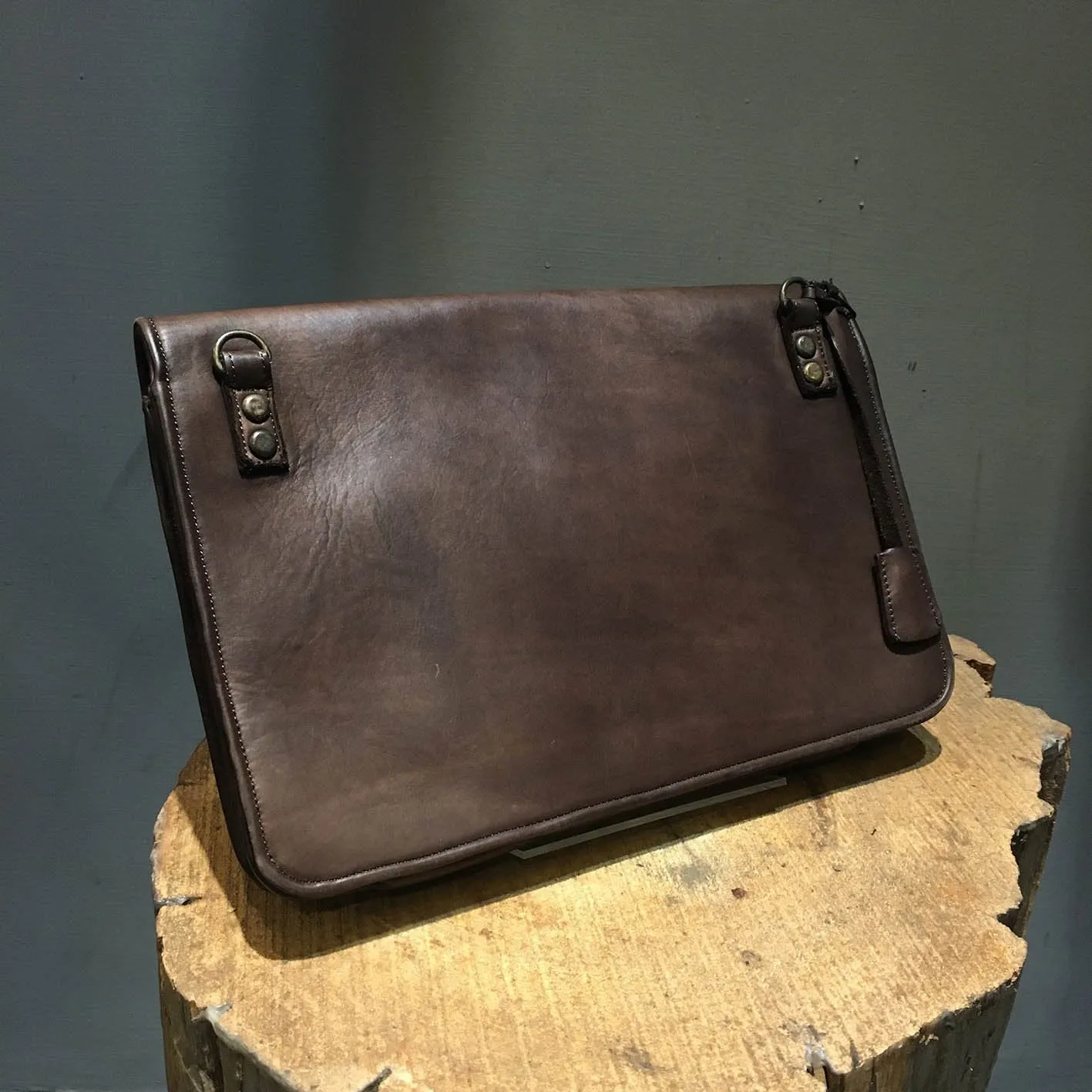 Christian Peau/Two-way dark brown handbag