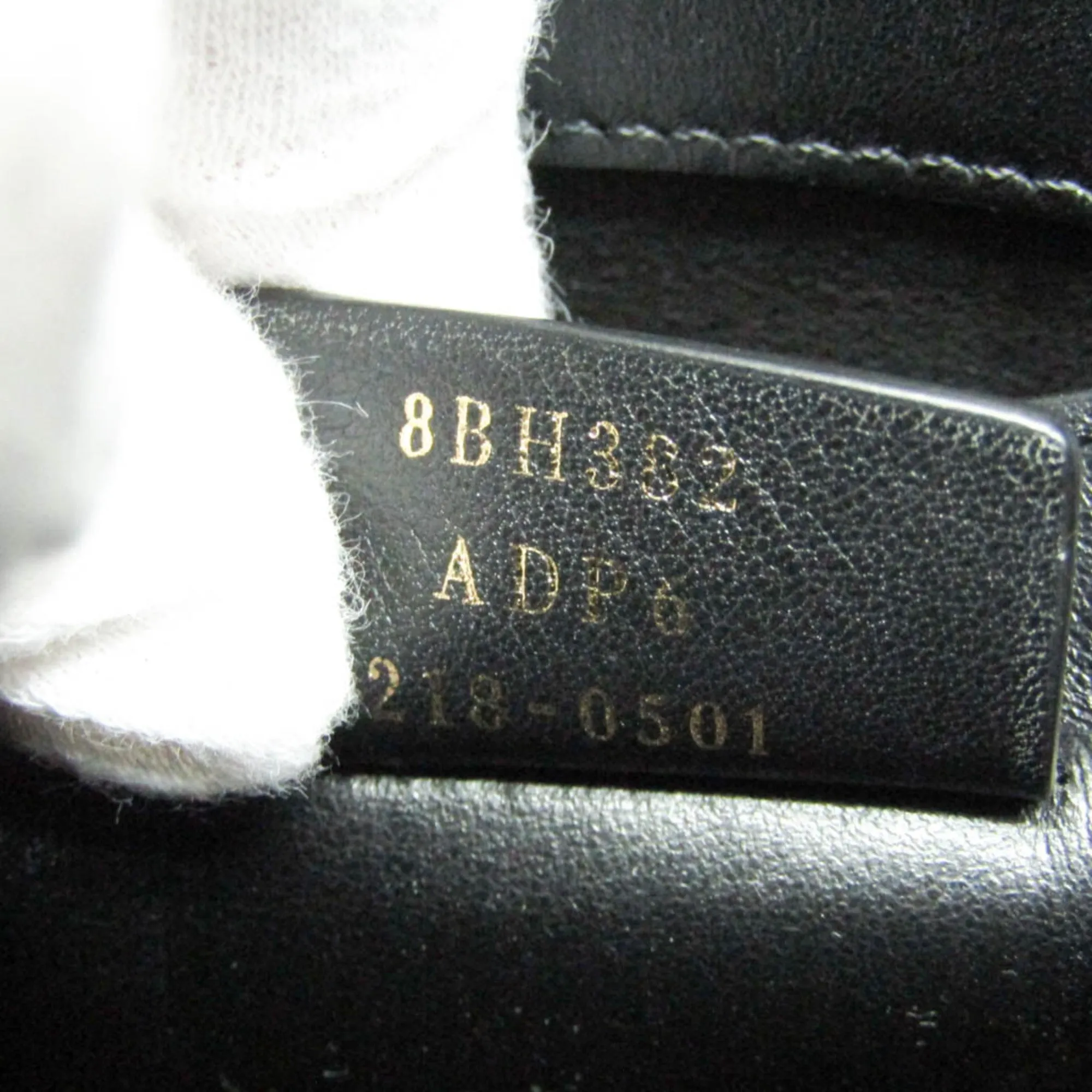 Fendi Logo Shopper  Leather Shoulder Bag ()