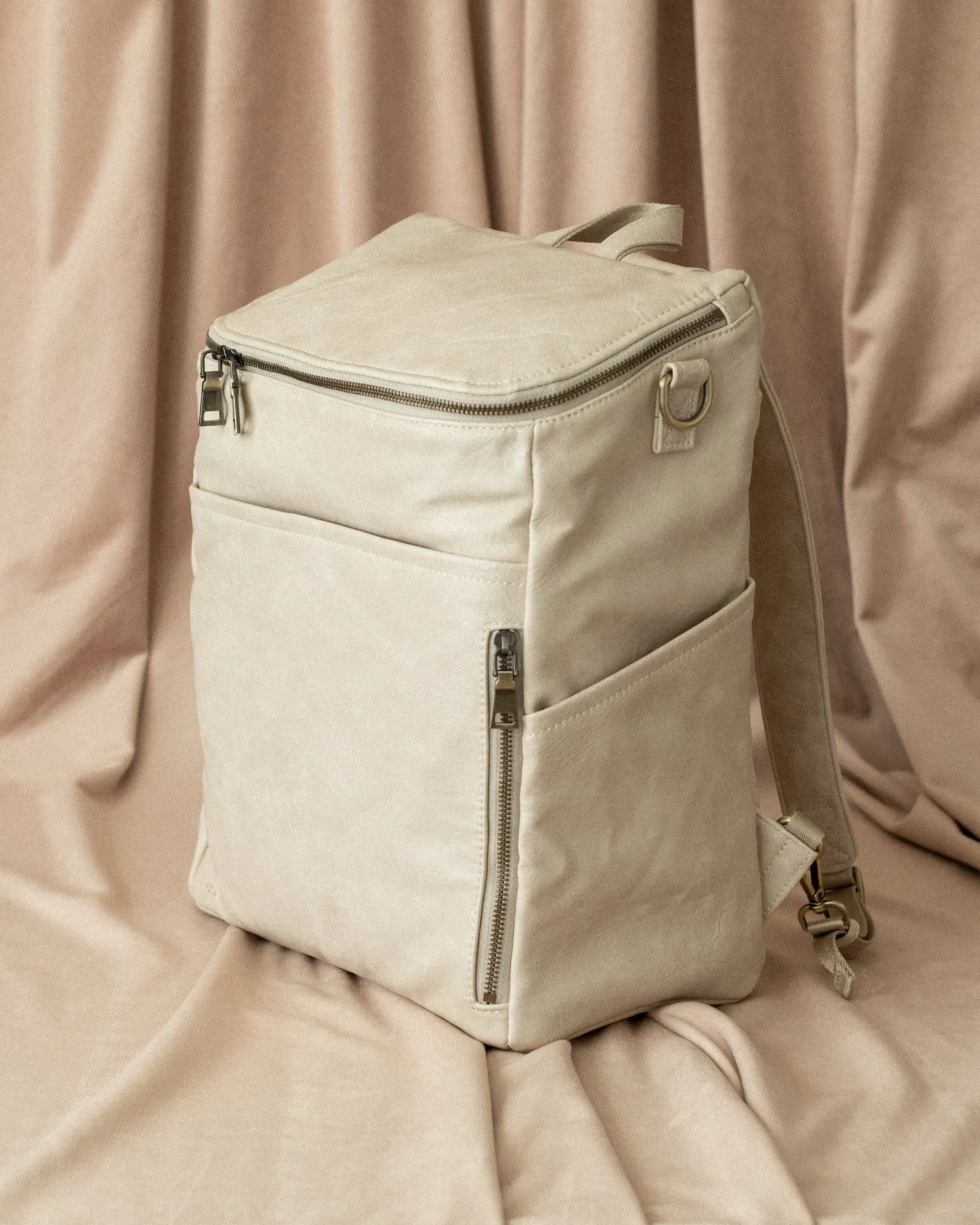 La Mère Backpack Grand