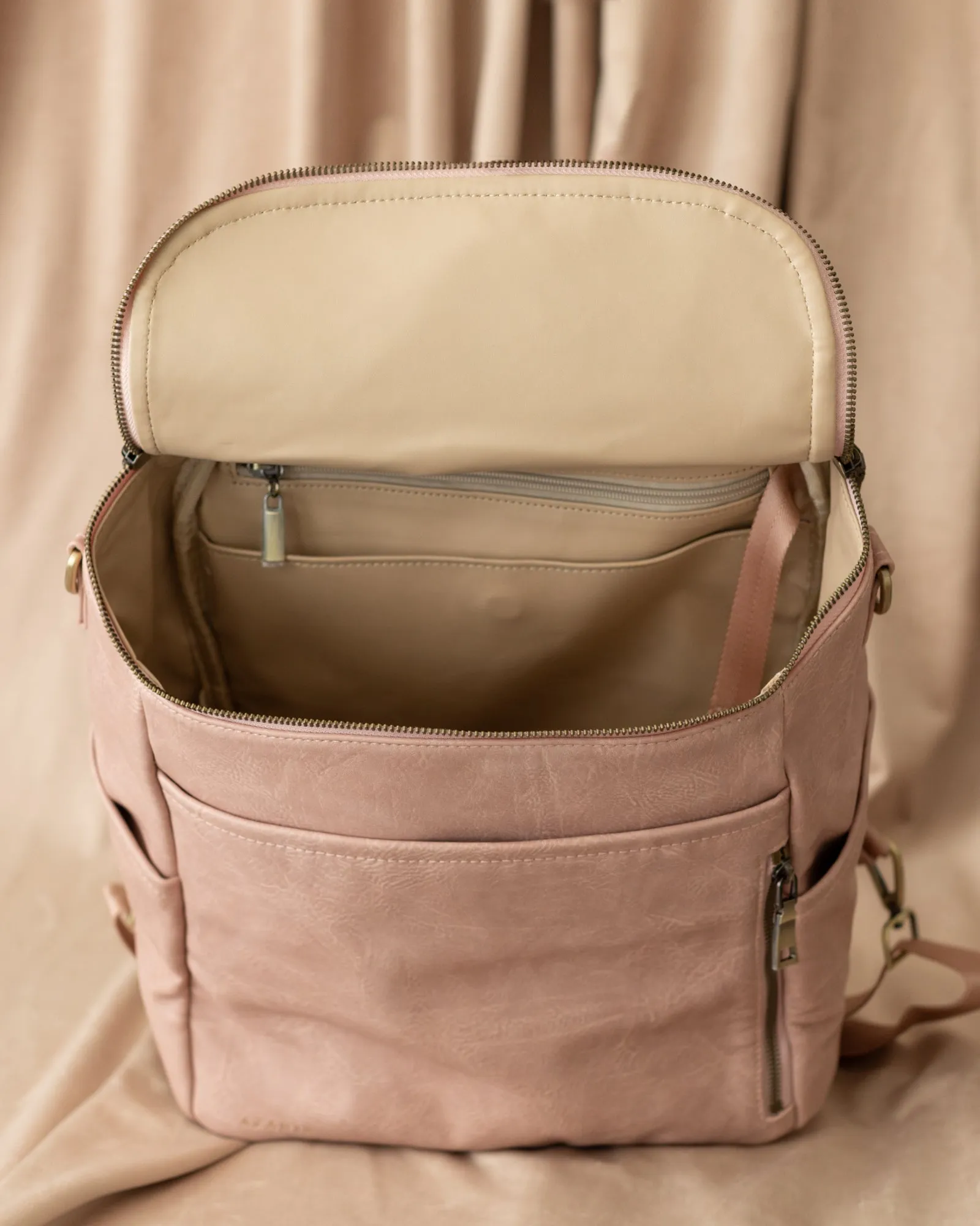 La Mère Backpack Original