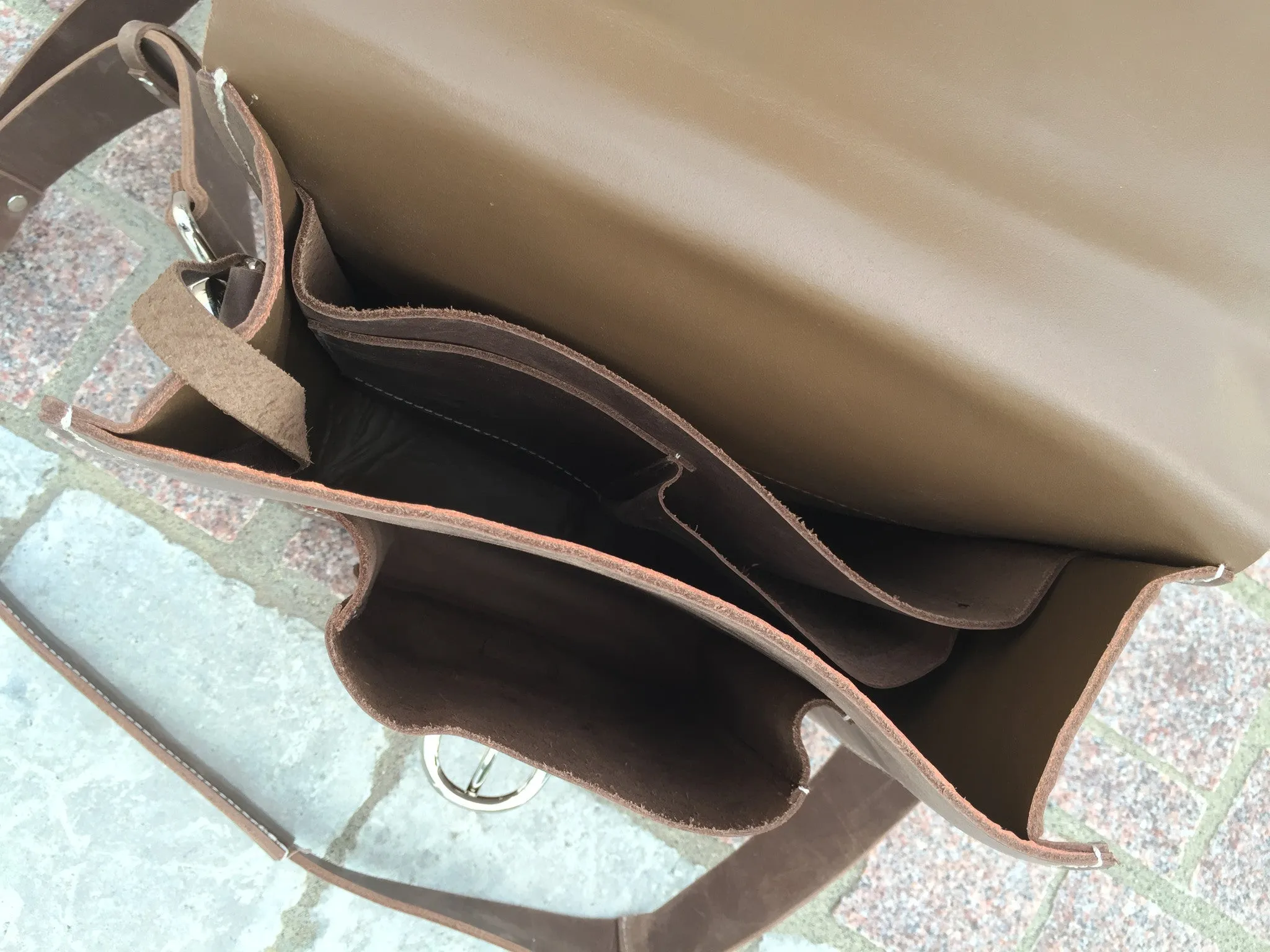 Satchel / Leather Messenger Bag - Light Brown