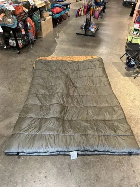 TETON Sports Mammoth Queen Size Double Sleeping Bag, Green