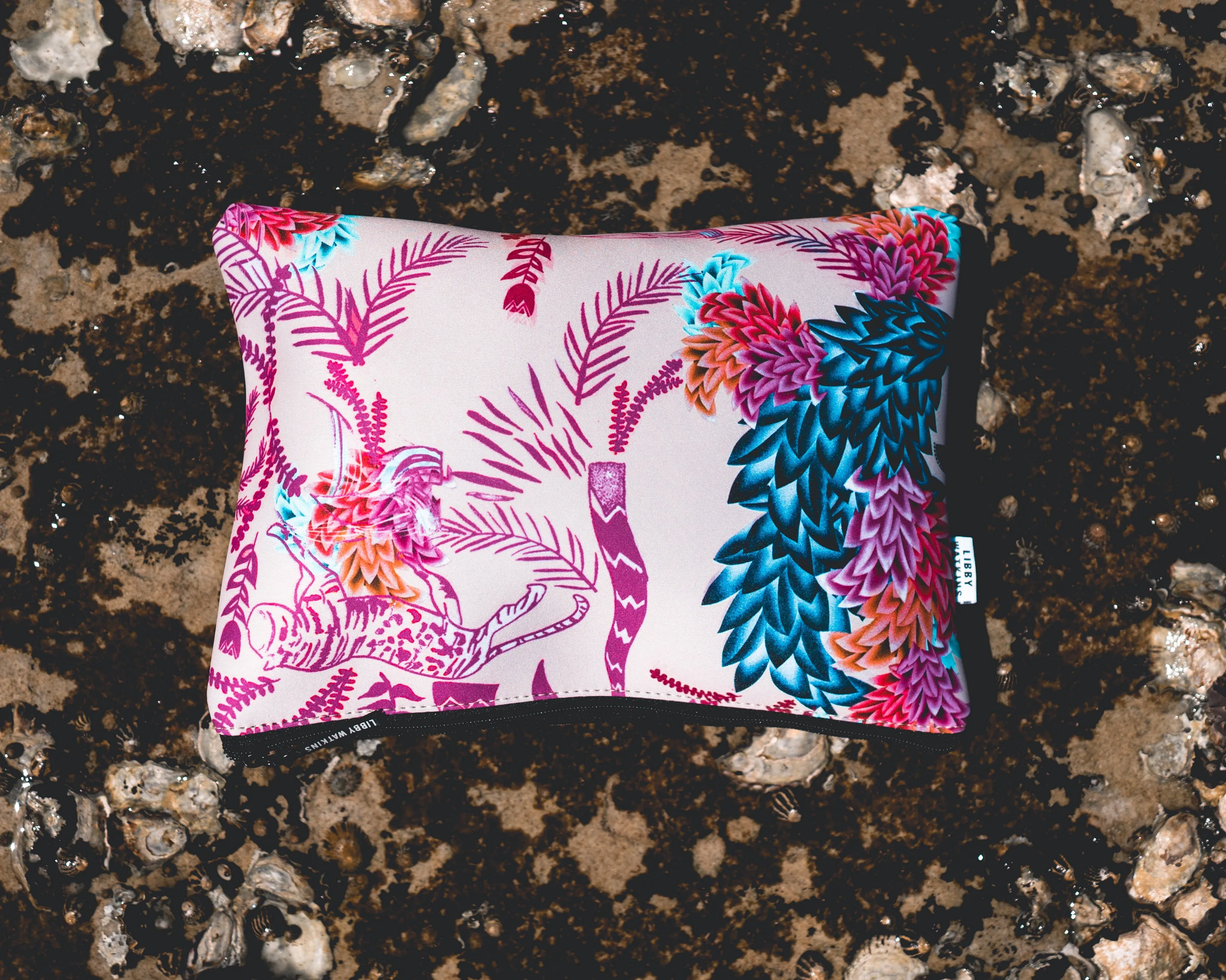 The Super Pocket in Singapore Nights- Ivory
